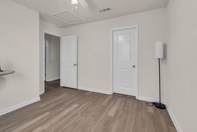 4029 S Downs Cir, White House, TN 37188
