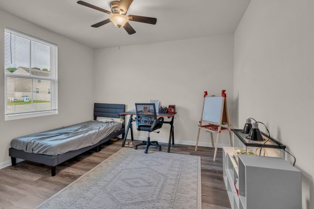 4029 S Downs Cir, White House, TN 37188