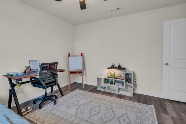 4029 S Downs Cir, White House, TN 37188
