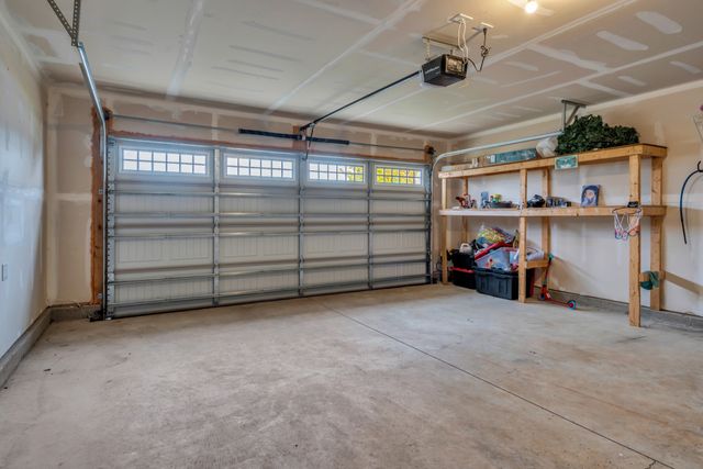 4029 S Downs Cir, White House, TN 37188
