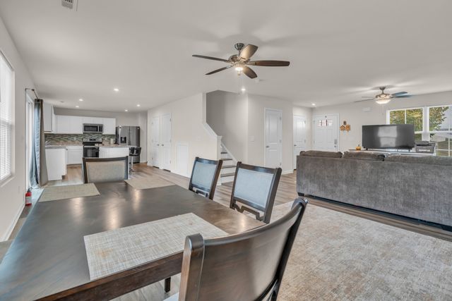 4029 S Downs Cir, White House, TN 37188
