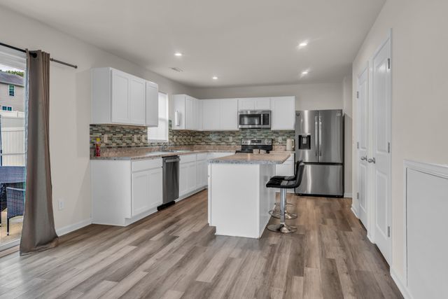 4029 S Downs Cir, White House, TN 37188