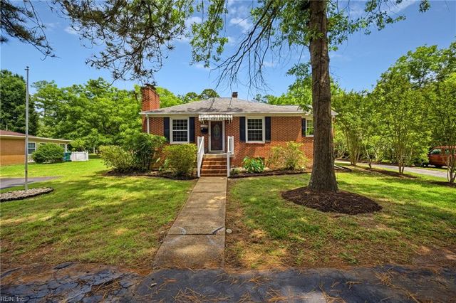 568 Yorktown RD, Newport News, VA 23603