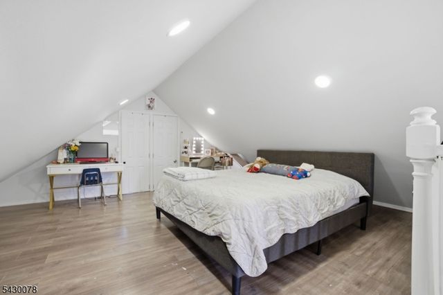 241 Hillside Rd, Elizabeth City, NJ 07208