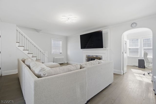 241 Hillside Rd, Elizabeth City, NJ 07208