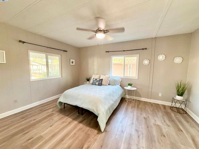 29255 Harpoon way, Hayward, CA 94544