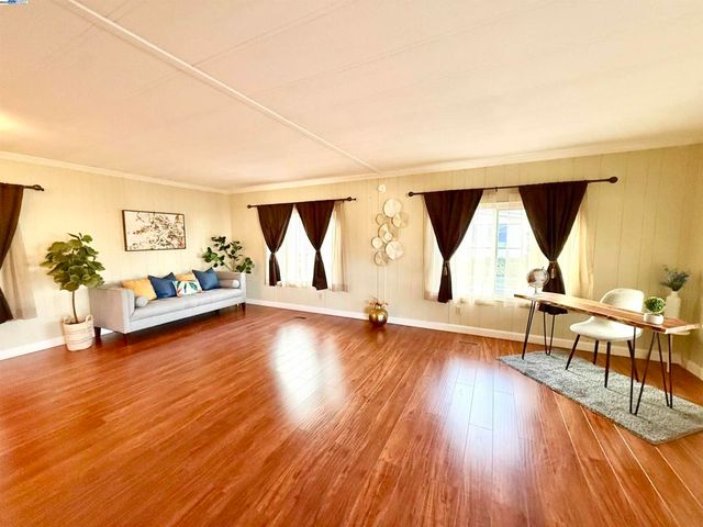 29255 Harpoon way, Hayward, CA 94544