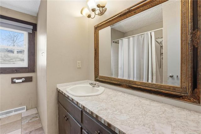 14515 Leipard Lane, Platte City, MO 64079