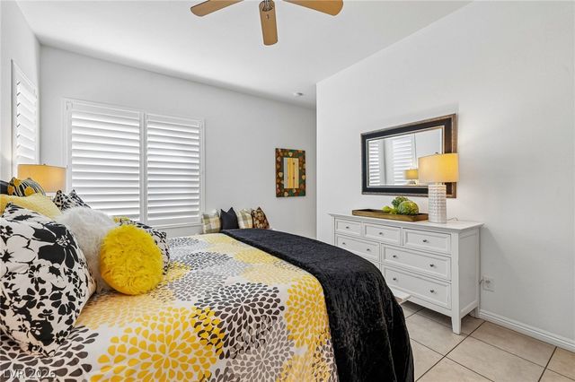 6754 Desert Crimson Street, Las Vegas, NV 89148