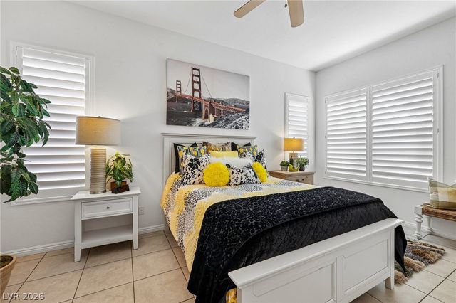 6754 Desert Crimson Street, Las Vegas, NV 89148