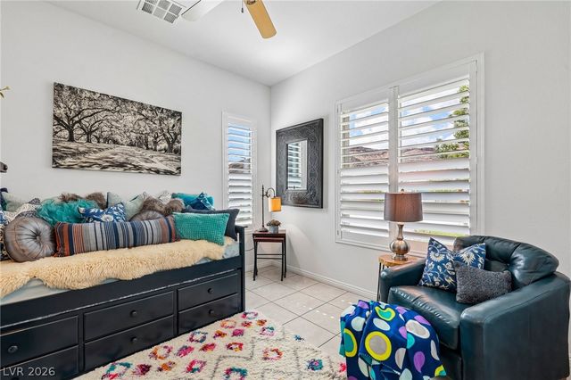 6754 Desert Crimson Street, Las Vegas, NV 89148