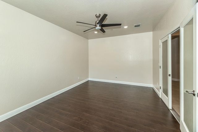 1613 N Ellendale Avenue, Fresno, CA 93722