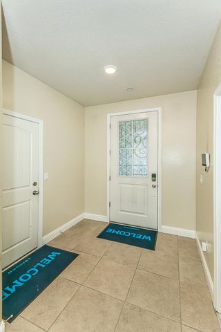 1613 N Ellendale Avenue, Fresno, CA 93722