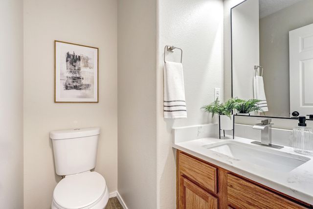 5504 Benson Court NW, Albuquerque, NM 87120