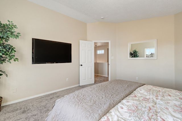 5504 Benson Court NW, Albuquerque, NM 87120