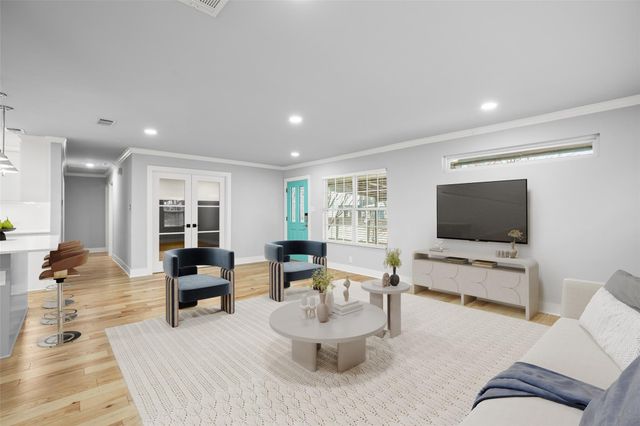 3307 Garden Villa LN, Austin, TX 78704