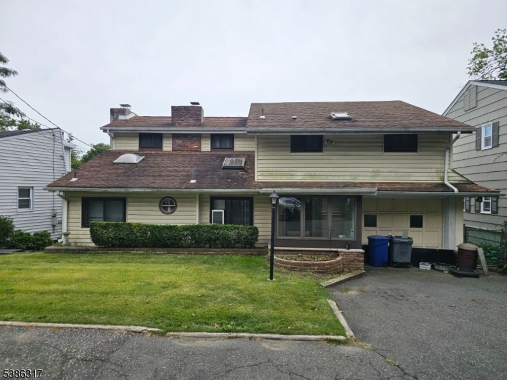 6 Shawnee Trl, Denville Twp., NJ 07834
