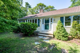 100 Farmersville Road, Sandwich, MA 02563