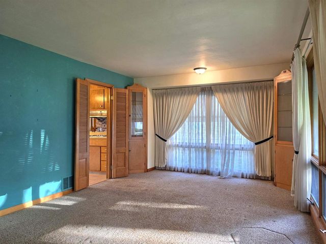 830 WINFORD AVENUE, Green Bay, WI 54303