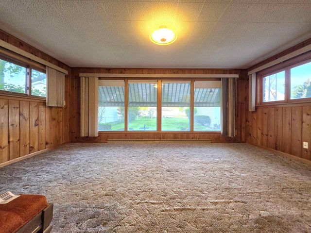 830 WINFORD AVENUE, Green Bay, WI 54303