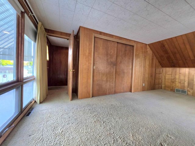 830 WINFORD AVENUE, Green Bay, WI 54303