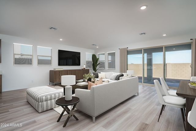 4008 S 178th Lane, Goodyear, AZ 85338