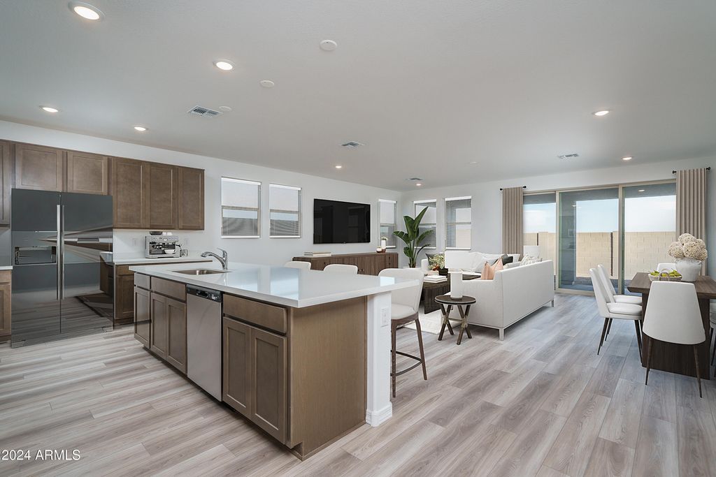 4008 S 178th Lane, Goodyear, AZ 85338