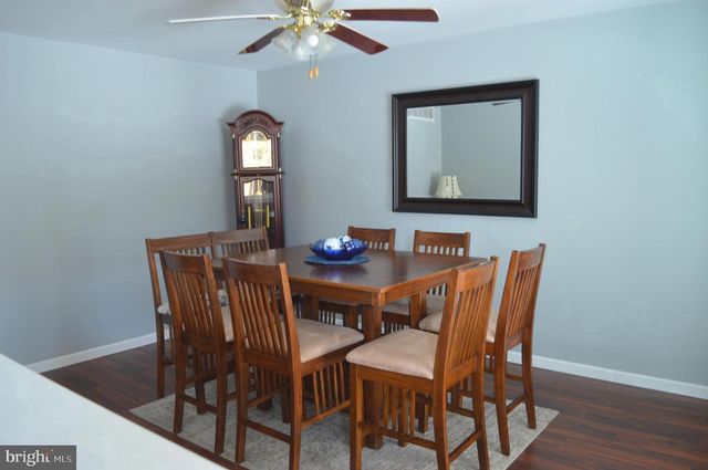 43 ASHLAND AVE, Sicklerville, NJ 08081