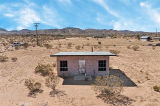 56172 Cone Boulevard, Landers, CA 92285