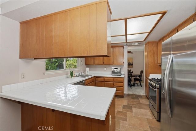 210 Jesse Way, Redlands, CA 92374