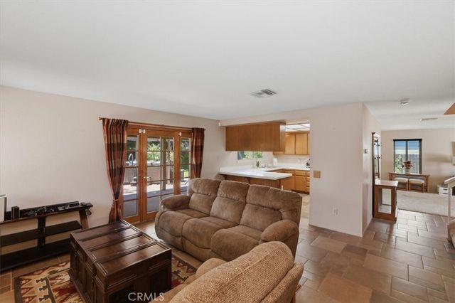 210 Jesse Way, Redlands, CA 92374
