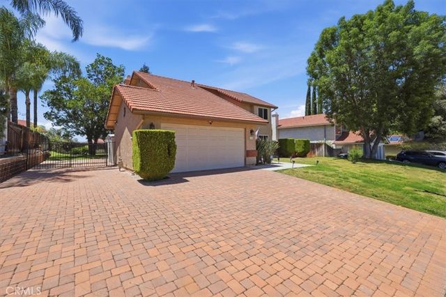 210 Jesse Way, Redlands, CA 92374