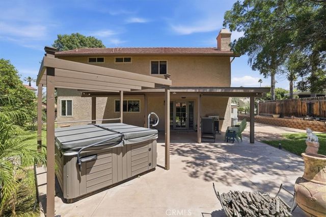 210 Jesse Way, Redlands, CA 92374