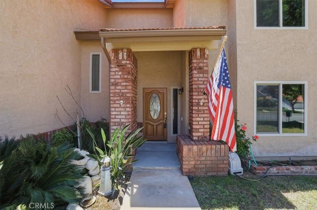 210 Jesse Way, Redlands, CA 92374