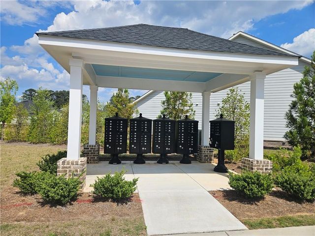 711 Pineberry Court, Grayson, GA 30017