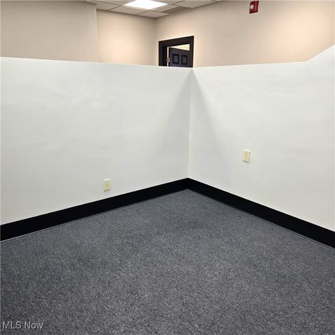 7379 Pearl Road, Middleburg Heights, OH 44130