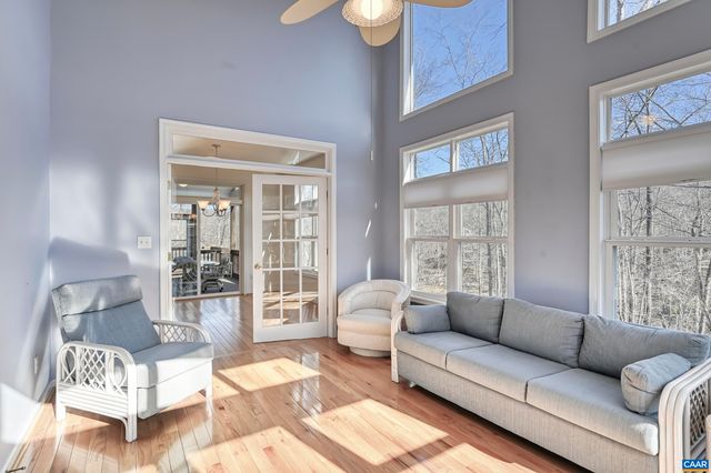 3 NUTWOOD CIR, Palmyra, VA 22963