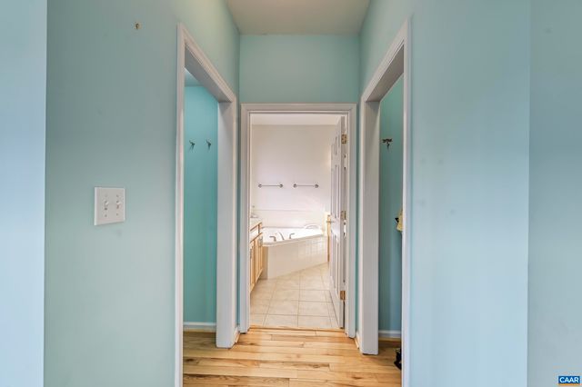 3 NUTWOOD CIR, Palmyra, VA 22963