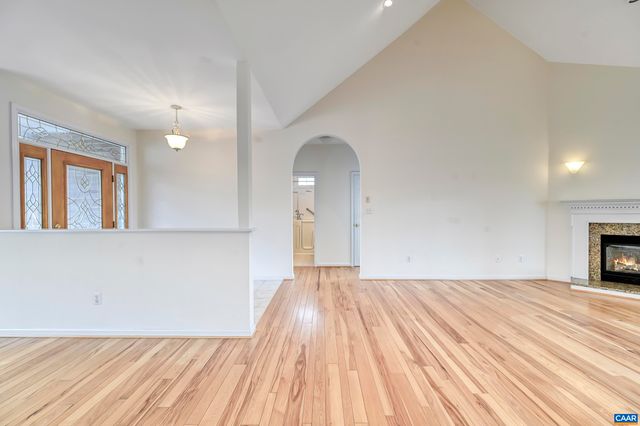 3 NUTWOOD CIR, Palmyra, VA 22963