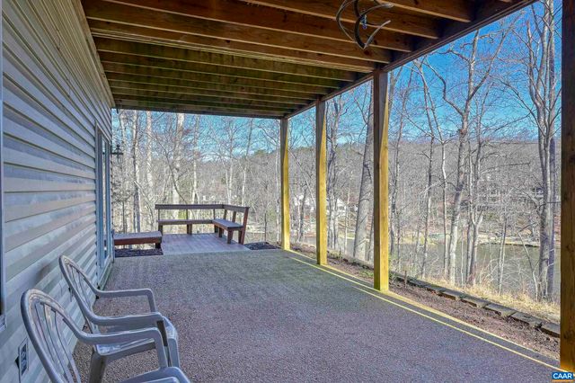 3 NUTWOOD CIR, Palmyra, VA 22963