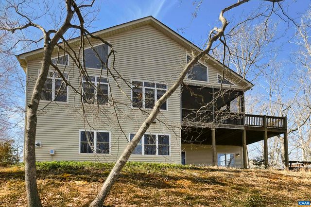3 NUTWOOD CIR, Palmyra, VA 22963