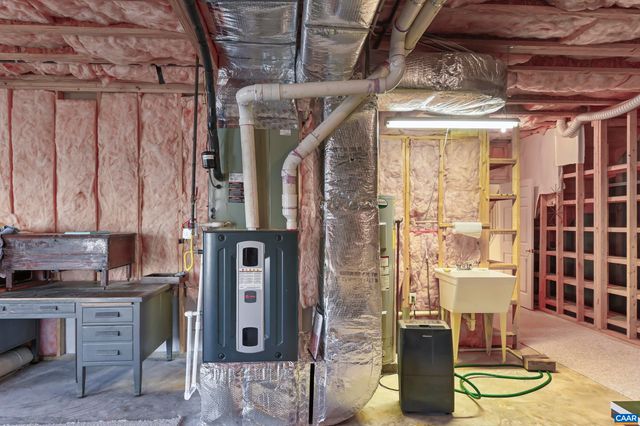 3 NUTWOOD CIR, Palmyra, VA 22963