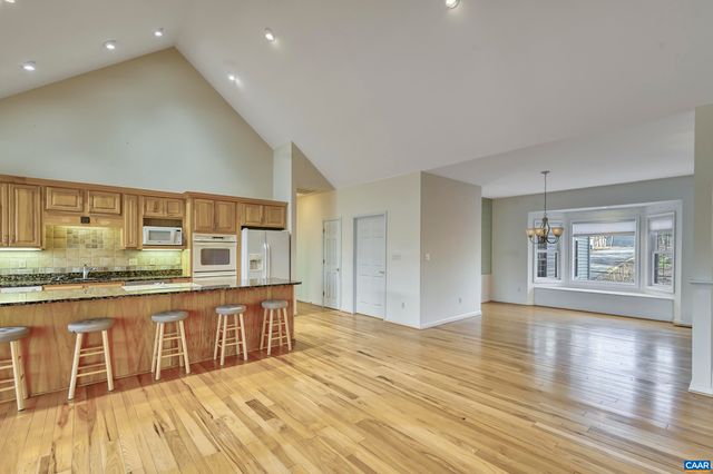 3 NUTWOOD CIR, Palmyra, VA 22963