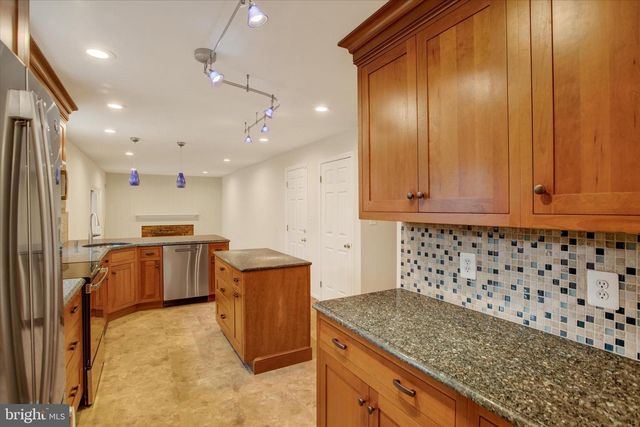 6132 GATSBY, Columbia, MD 21045