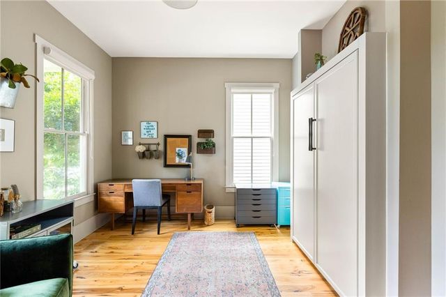 10584 Serenbe Lane, Chattahoochee Hills, GA 30268