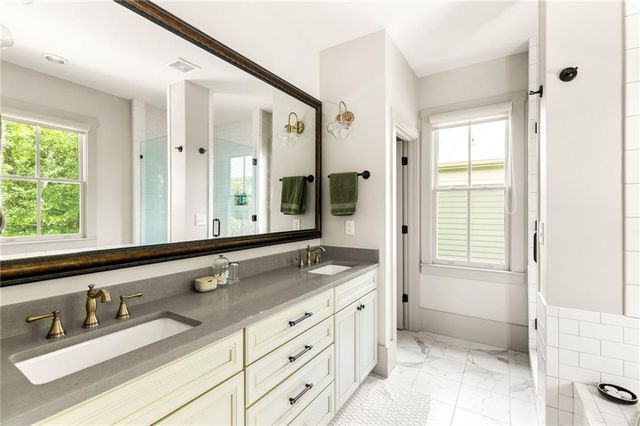 10584 Serenbe Lane, Chattahoochee Hills, GA 30268