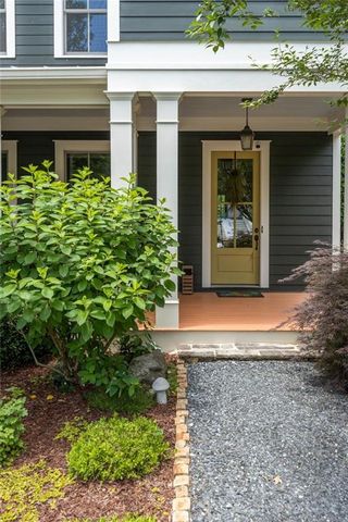 10584 Serenbe Lane, Chattahoochee Hills, GA 30268