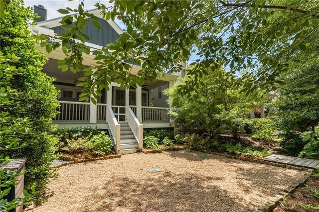 10584 Serenbe Lane, Chattahoochee Hills, GA 30268