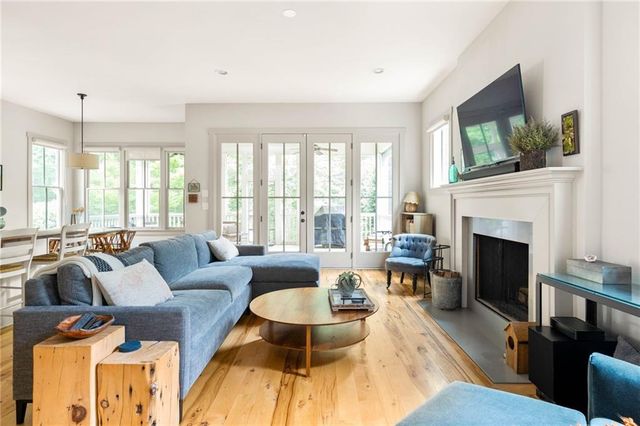 10584 Serenbe Lane, Chattahoochee Hills, GA 30268