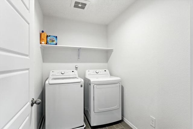 3209 Tazanita Loop SE, Rio Rancho, NM 87124